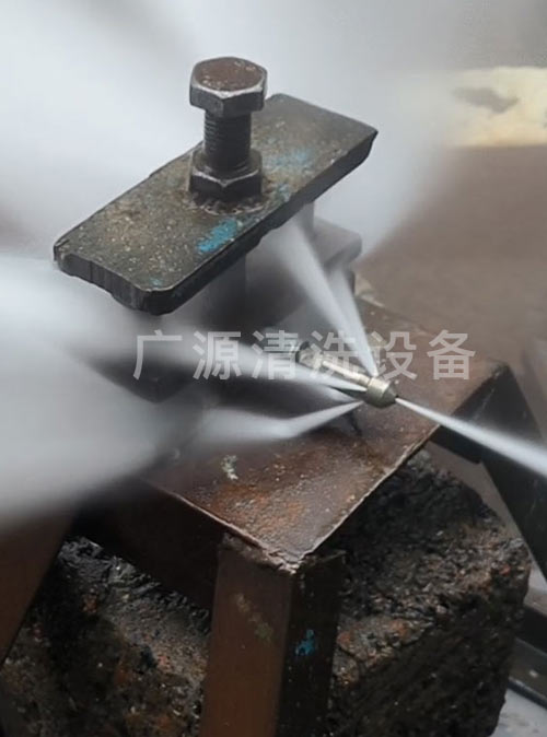 管道疏通清洗機在市政方面的應用及流量選擇